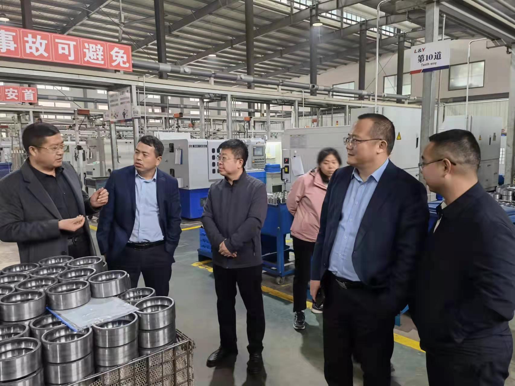 洛軸所(suo)-臨清軸承企(qǐ)業技術需求(qiu)對接交流會(huì)召開