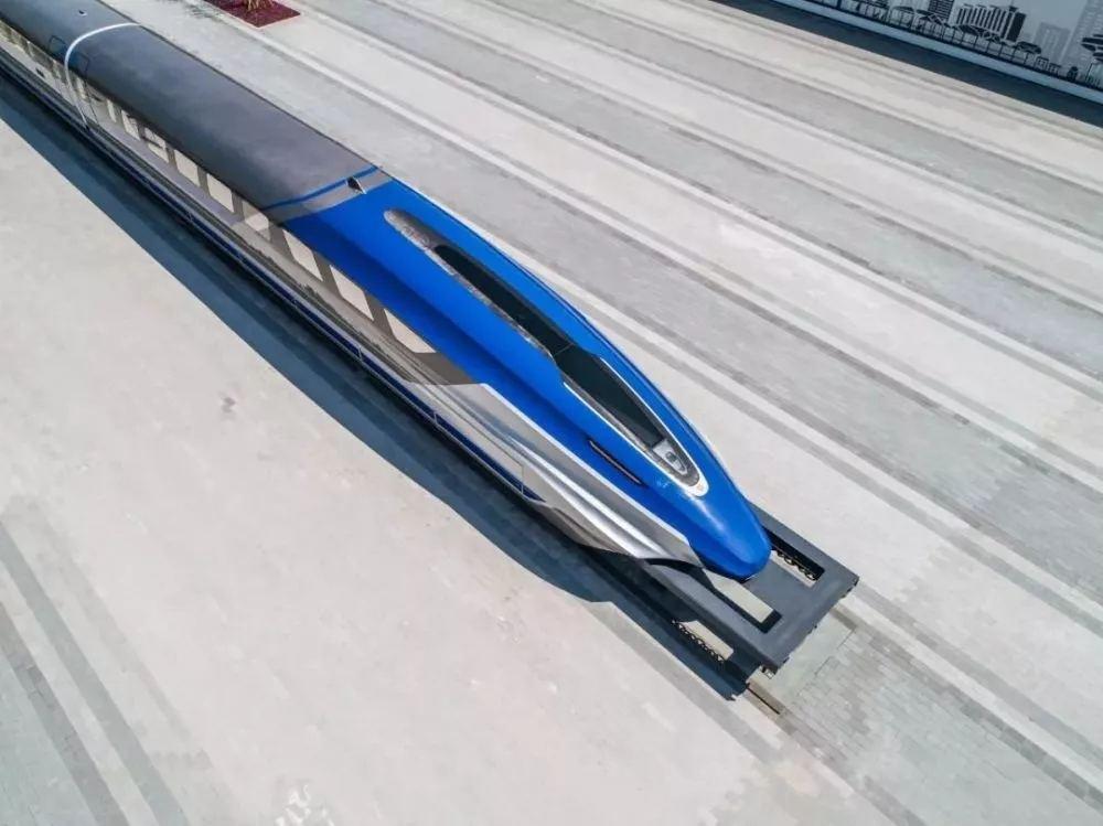 真正黑(hei)科技,速度比飛(fei)機還快?中國基(jī)建再創奇迹,時(shí)速達1000公裡