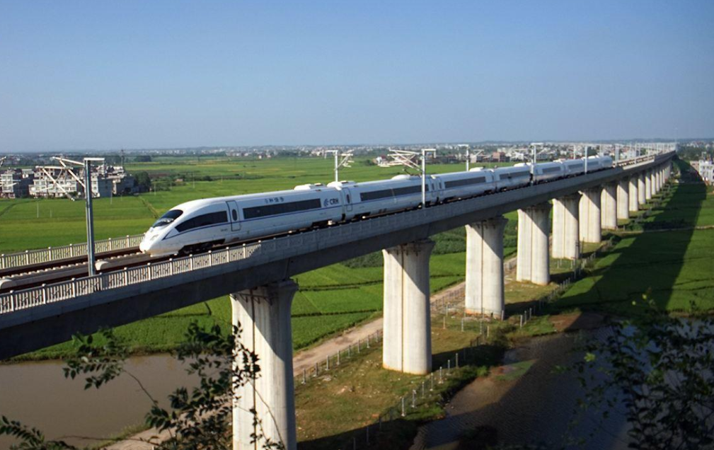 “不該(gai)哄擡價格(ge)的”,中企自(zi)研高鐵軸(zhou)承後,美歐(ōu)沒辦法卡(ka)脖子了